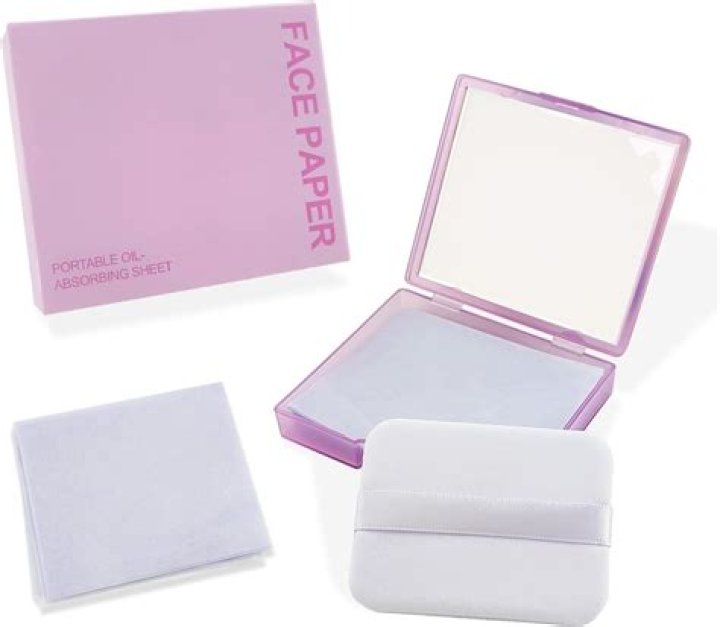 Do blotting papers take off makeup