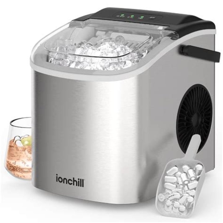 Do ice makers stop making ice when full