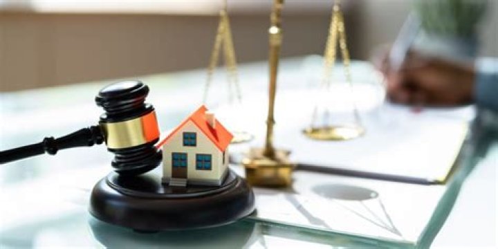 Does an executor own the property