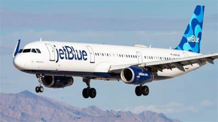 Does JetBlue go to Canada