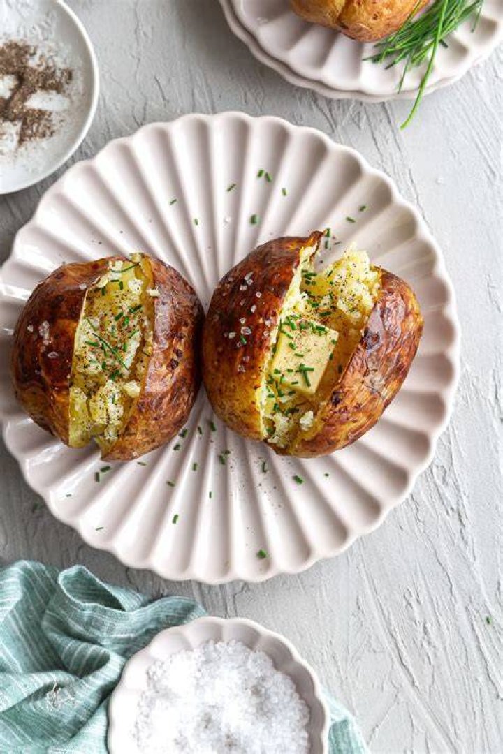 How deep do you poke a potato before baking?