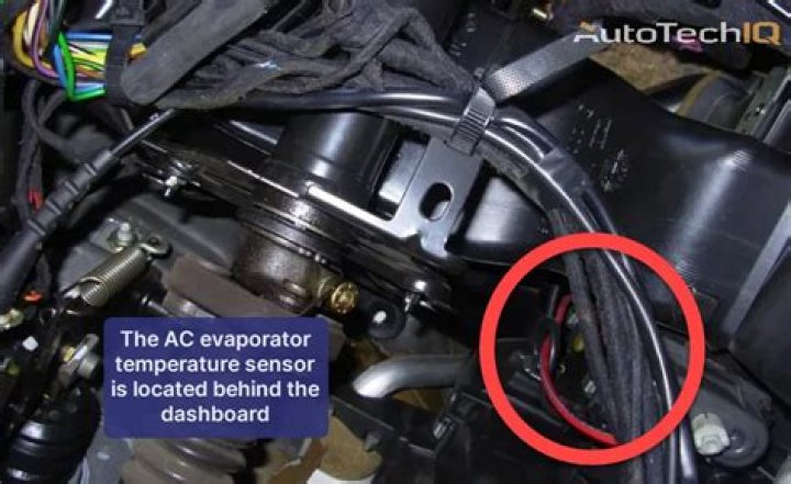 How do I know if my AC temperature sensor is bad?