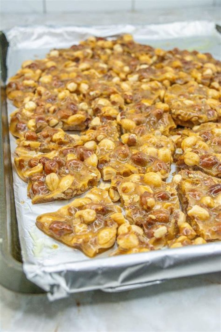 How do you make peanut brittle crisp?