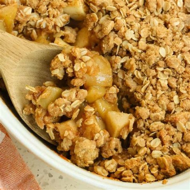 How do you thicken fruit for crumble?