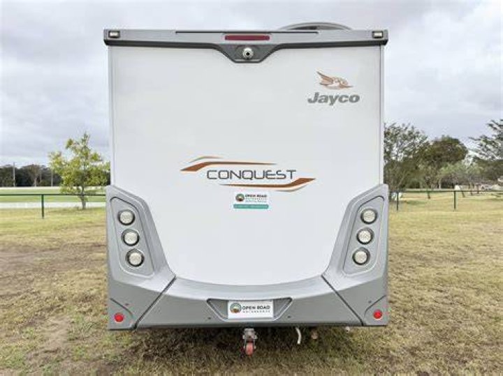 How does the Jayco conquest FA 25-1 charge?