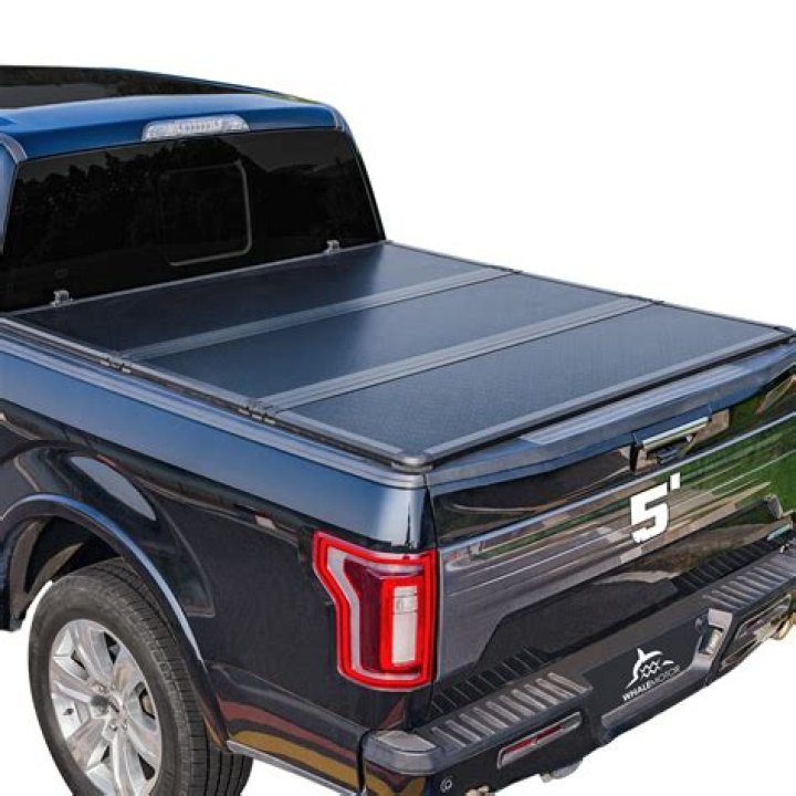 How does tonneau cover work