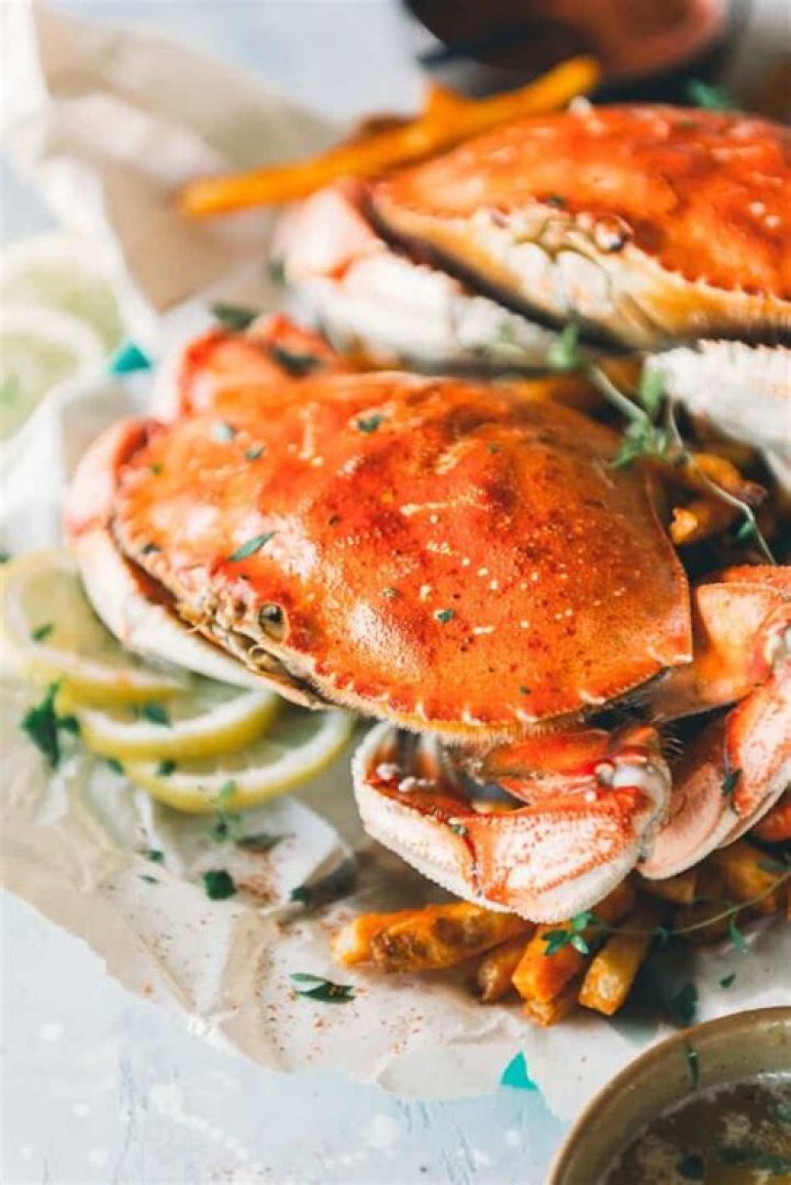 How long does it take to steam crabs?
