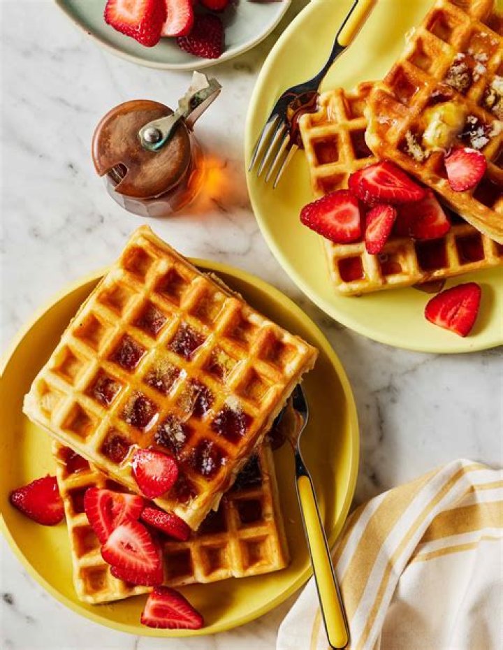 How waffles are made?
