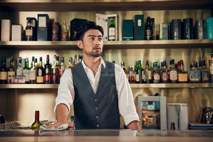 What does a mini bar attendant do