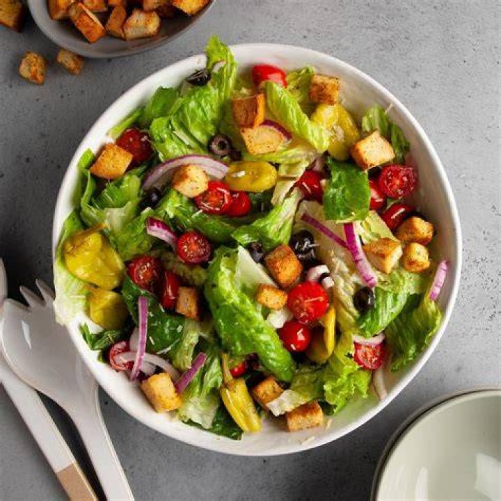What is a simple salad?