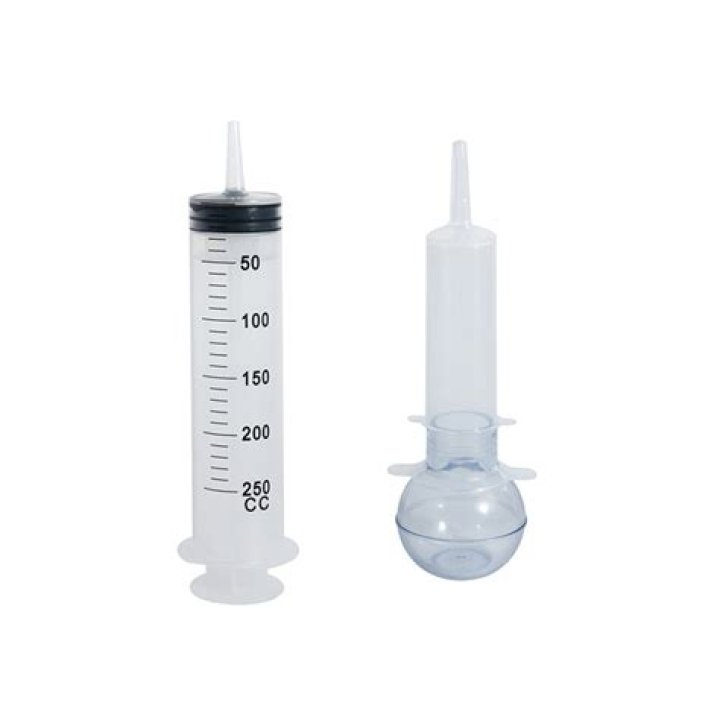 What is irrigation syringe