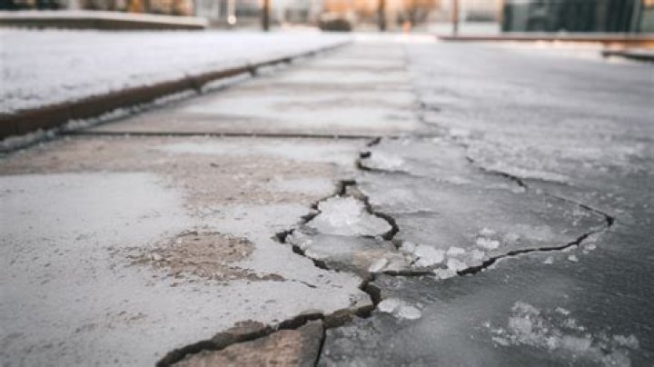 What temperature will concrete freeze