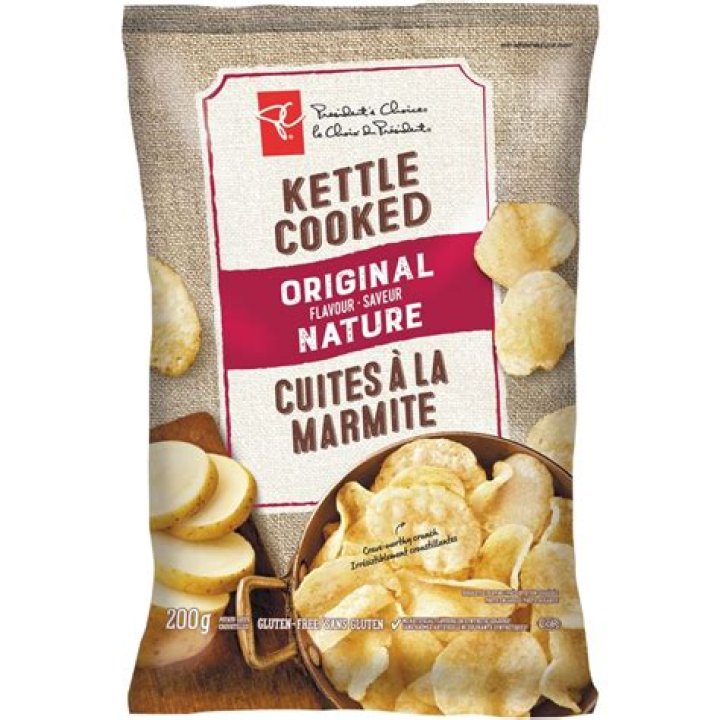 When did kettle cooked chips become popular?