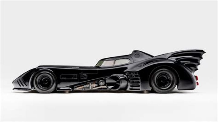 Who built the 1989 Batmobile
