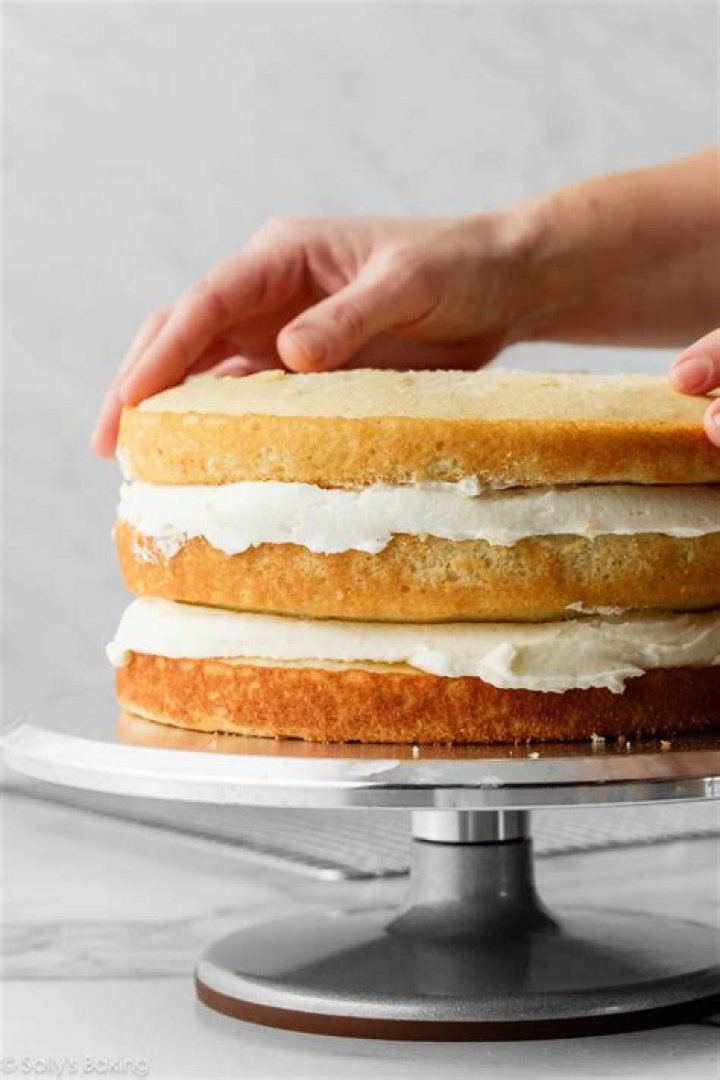 Why are my cake layers uneven?