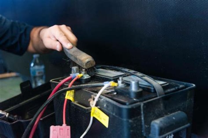 Why does my RV battery not hold a charge?