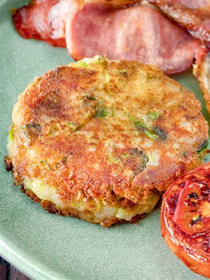 Why is it called bubble and squeak?